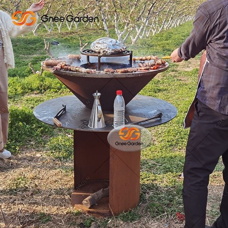 Metal BBQ Grill Rusty Barbecue Grill